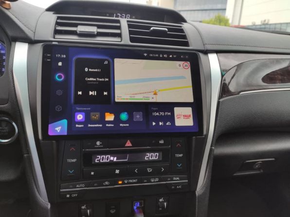 штатная магнитола Toyota Camry 50 Android